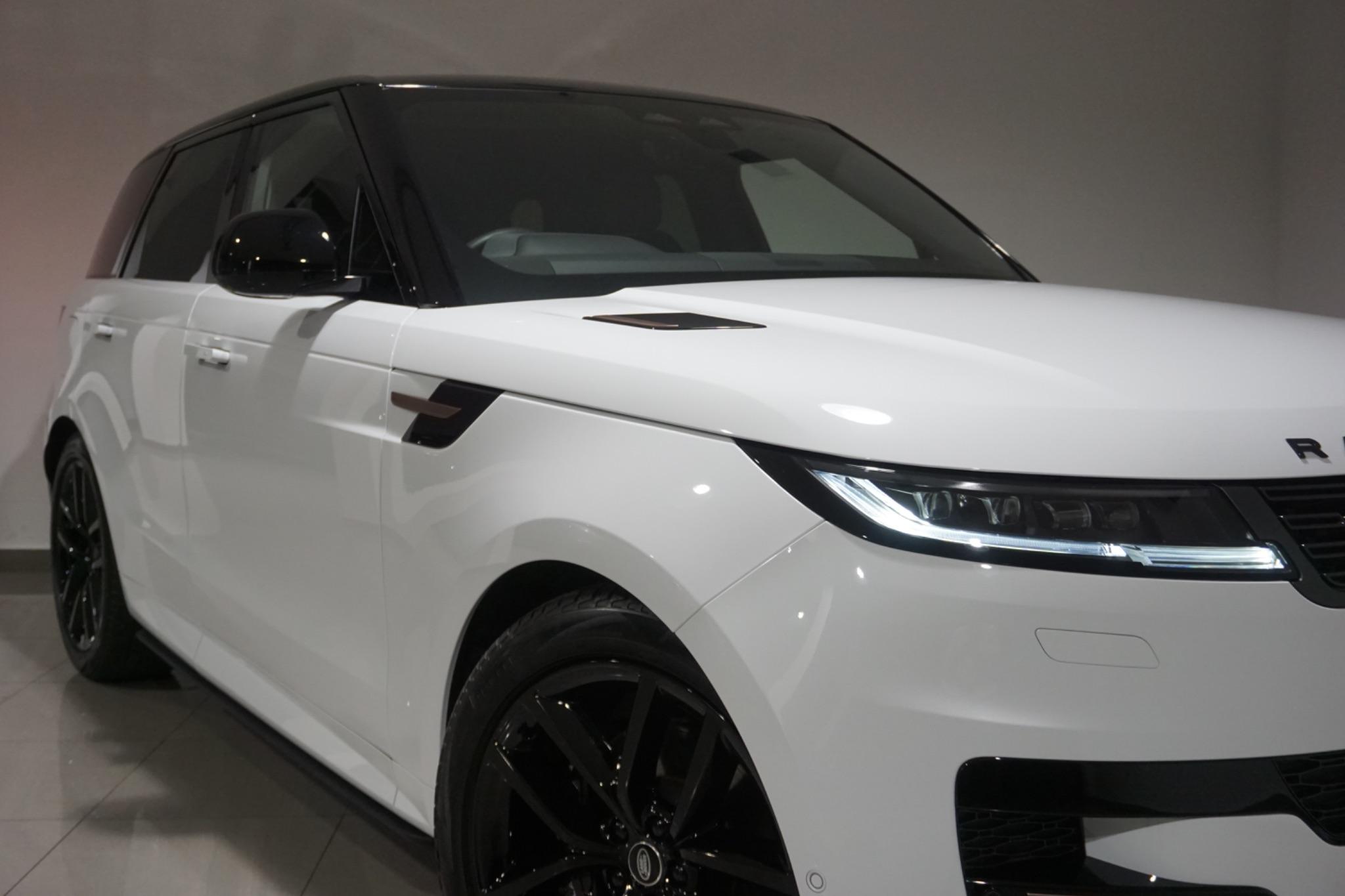 Land Rover Range Rover Sport 3.0 D300 MHEV Dynamic SE Auto 4WD Euro 6 (s/s) 5dr